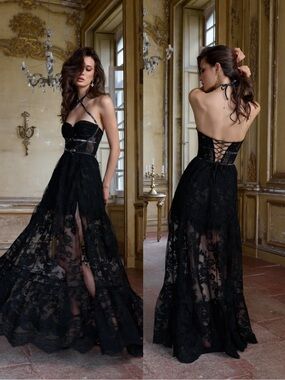 V. Chapman The Eloise Dress in Black Chantilly Lace Size 2 NEW! New With tags!